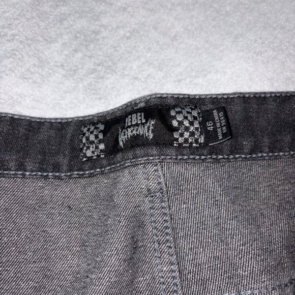 Rebel Vengeance Destroy Jeans Mens 46 Black Distressed Reconstructed Denim Patch - Picture 4 of 7